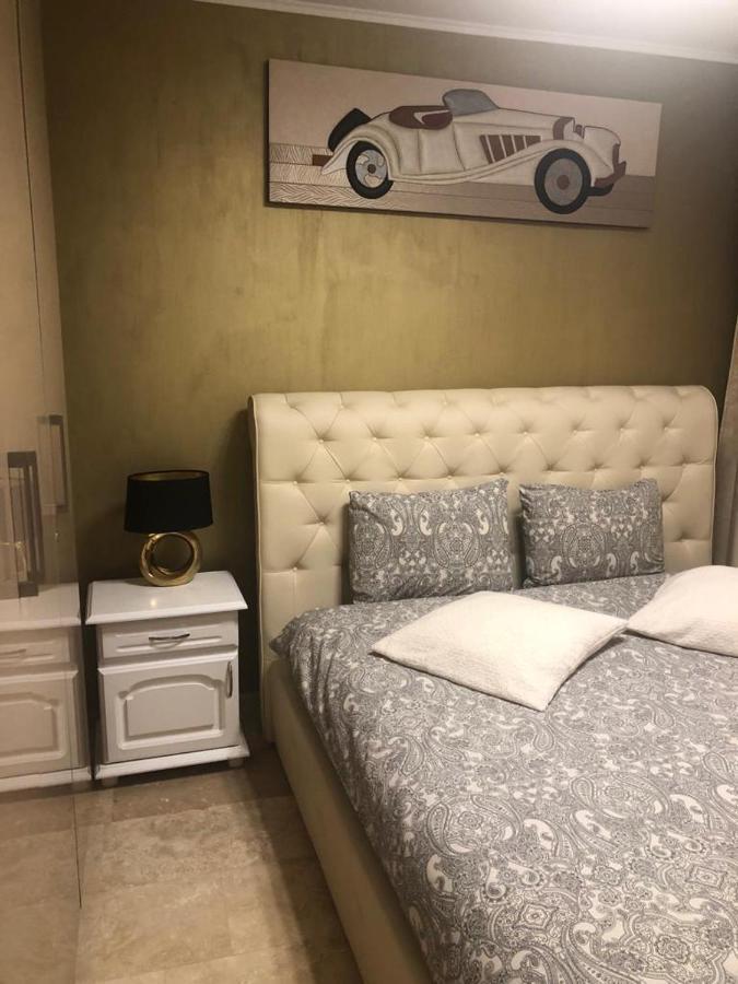 Apartament Nicolle Apartman Brassópojána Kültér fotó